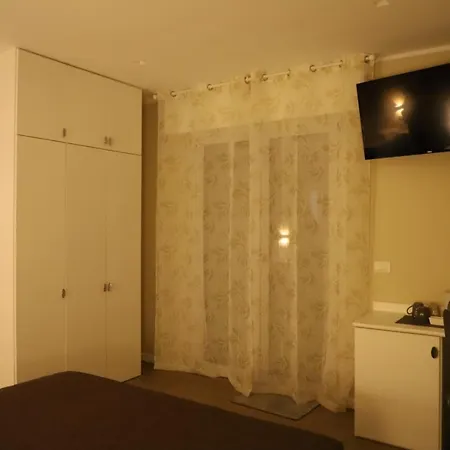 Tre Fontane 4*